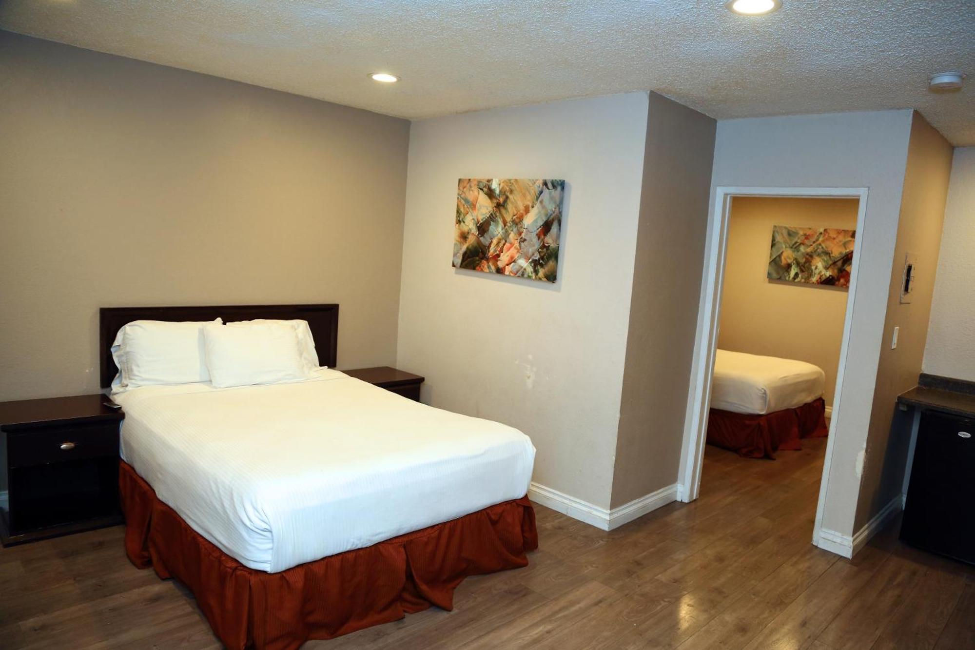 Anaheim Executive Inn & Suites Pokoj fotografie